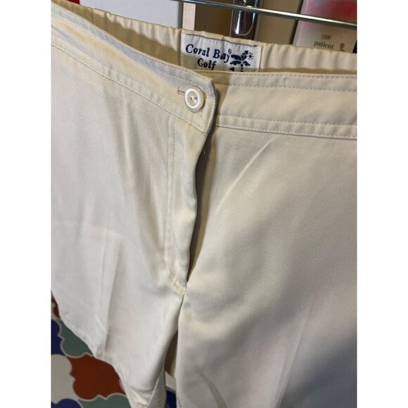Coral Bay Golf Tan Flat Front Elastic Back Shorts Sz S - Picture 4 of 9